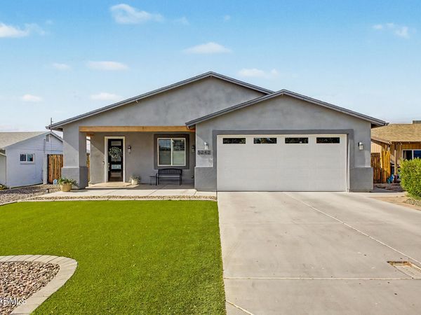 5242 E Cambridge Avenue, Phoenix, AZ 85008