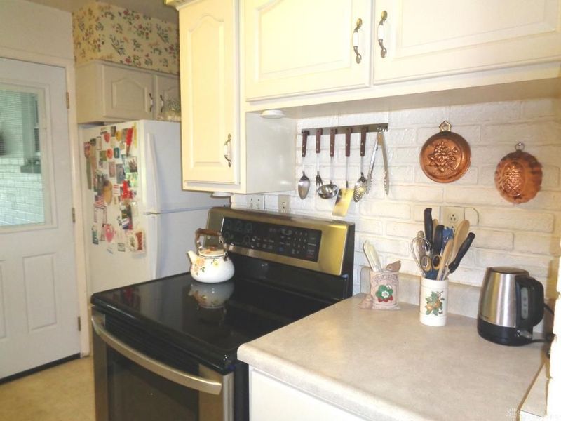 676 Wiltshire Boulevard, Dayton, OH 45419 Photo 8