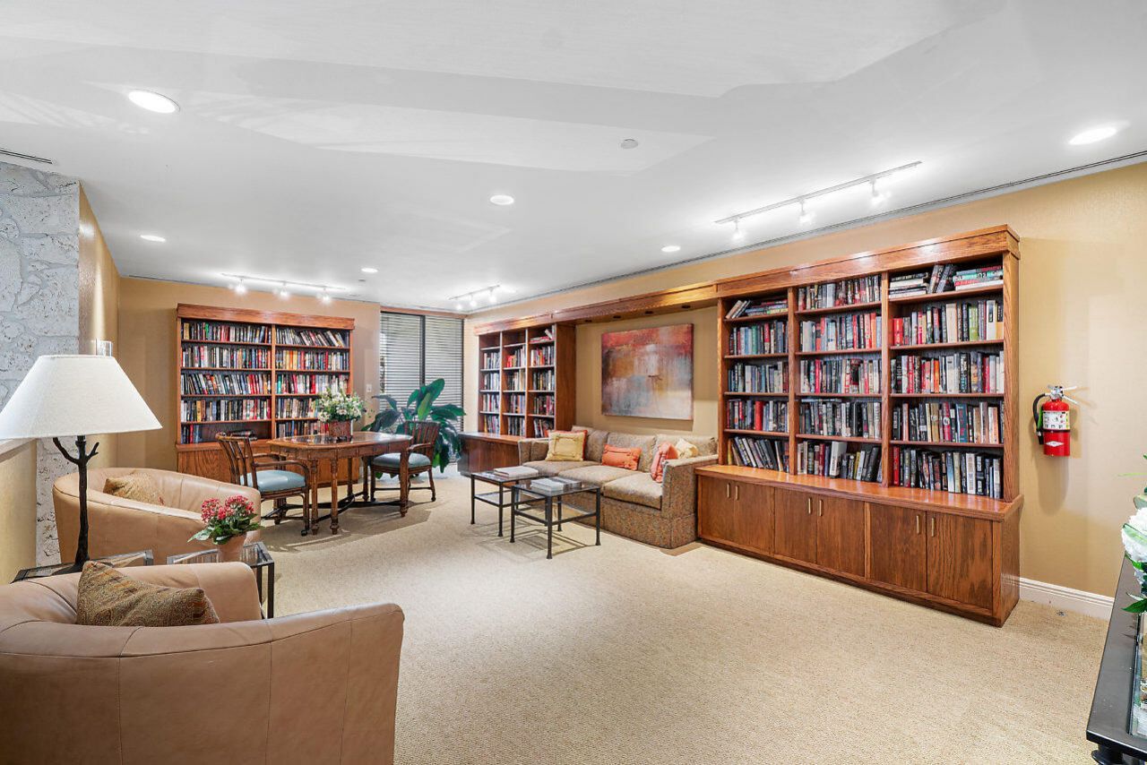 5080 N Ocean Drive, Unit 19d, Singer Island, FL 33404 Photo
