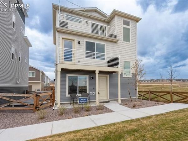 6051 Notch Top Way, Colorado Springs, CO 80927