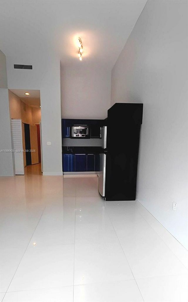 253 NE 2nd St , Unit 222, Miami, FL 33132 Photo