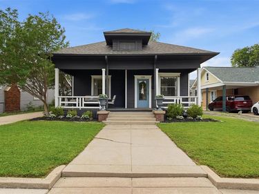 2238 Hurley Avenue, Fort Worth, TX 76110