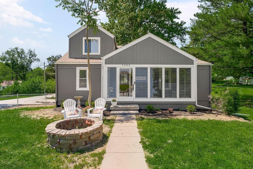 5002 N Chelsea Avenue, Kansas City, MO 64119 Main Photo