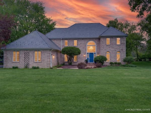 676 Old Westbury Road , Crystal Lake, IL 60012