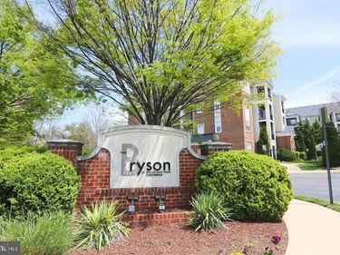 12958 CENTRE PARK CIRCLE , Unit 220, HERNDON, VA 20171