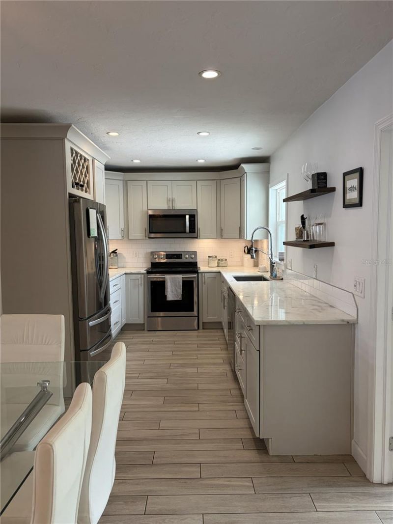 7503 Starfish Drive, Sarasota, FL 34231 Photo