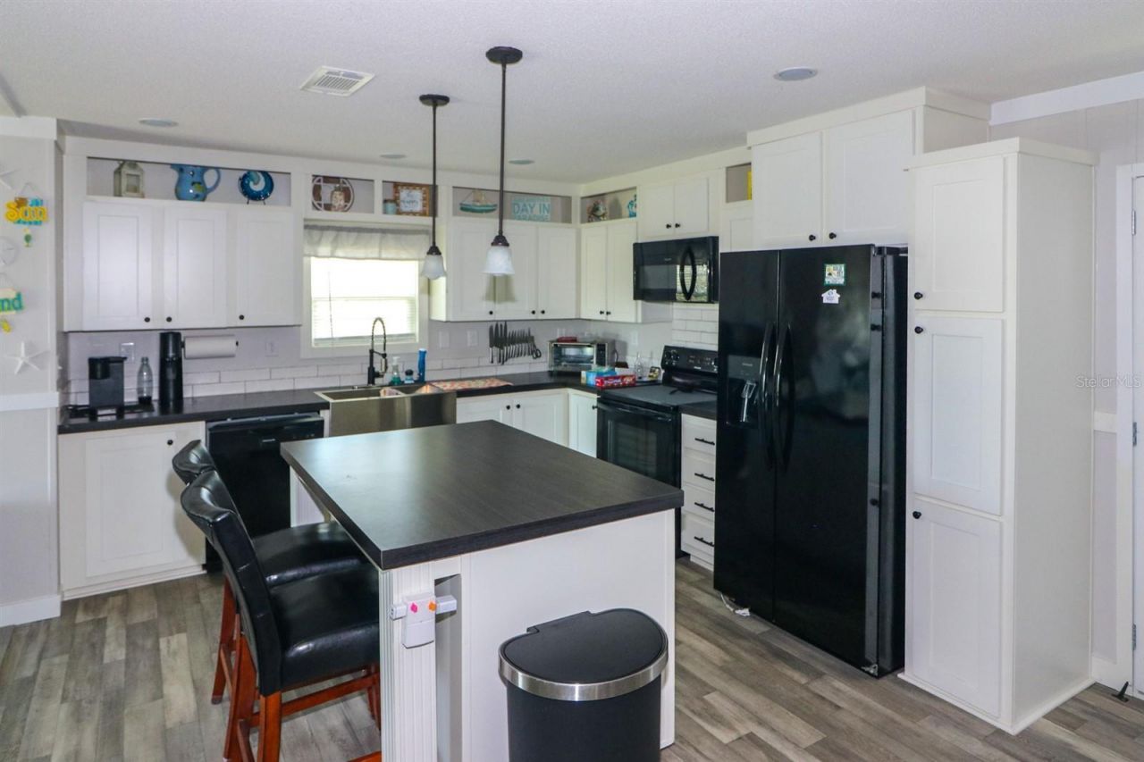 12116 SW County Rd. , Unit 145, Lake Suzy, FL 34269 Photo