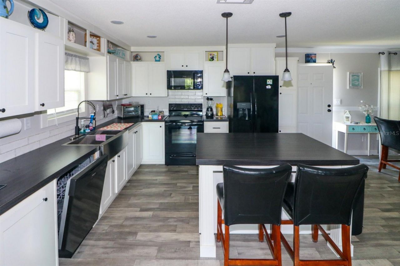 12116 SW County Rd. , Unit 145, Lake Suzy, FL 34269 Photo