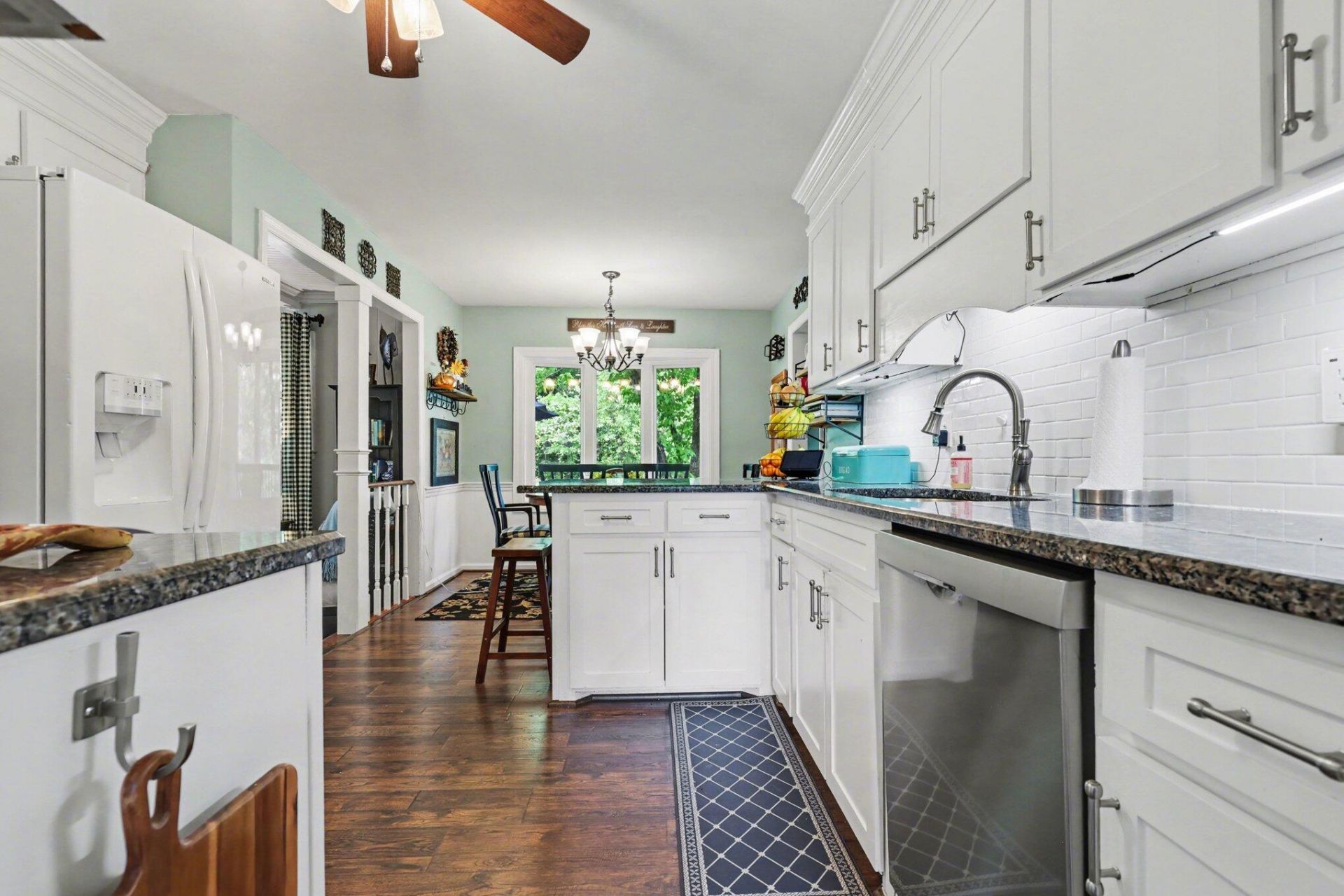 750 Leafwood Road Photo 12
