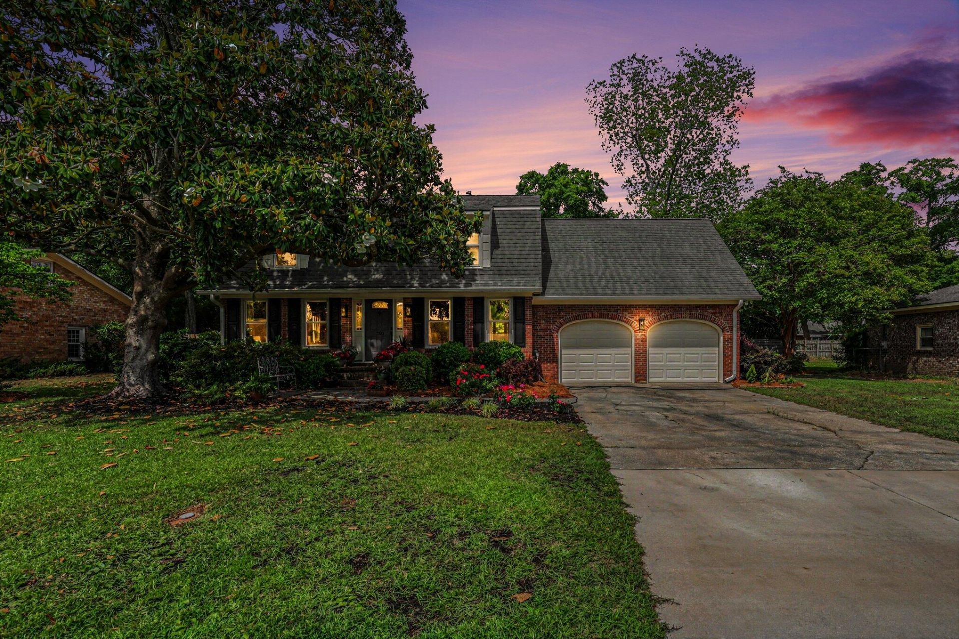 750 Leafwood Road Photo 2
