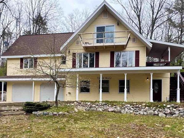 11575 Locksley Drive, Frederic, MI 49733