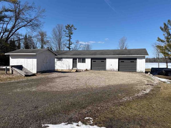 13428 W W Shore Drive, Millersburg, MI 49759