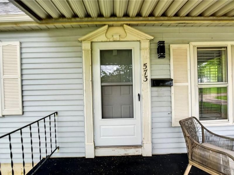 573 Louise Drive, Xenia, OH 45385 Photo 6