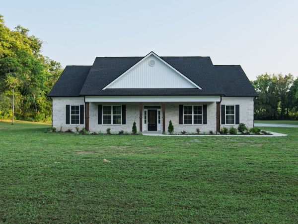 4518 Dry Fork Rd, Hampshire, TN 38461