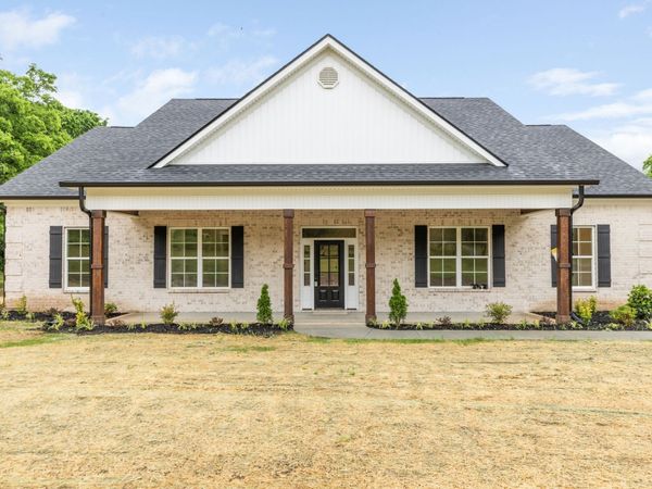 4518 Dry Fork Rd, Hampshire, TN 38461