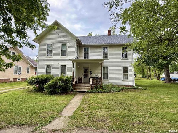 203 E WATER Street, London Mills, IL 61544
