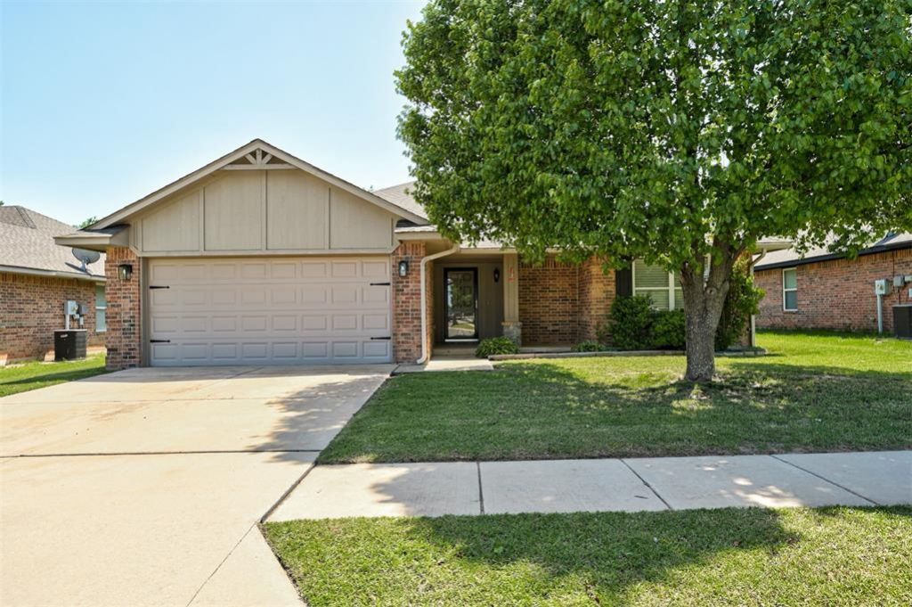 2148 Melody Drive, Edmond, OK 73012 Main Photo