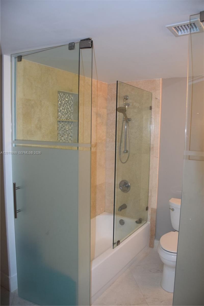 701 Brickell Key Blvd , Unit 910, Miami, FL 33131 Photo