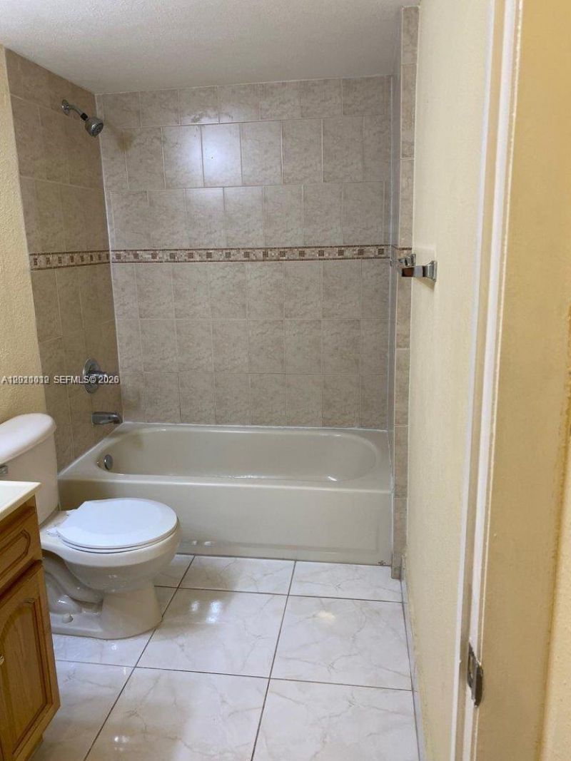 Please Call For Address, Unit 505, Miami, FL 33193 Photo