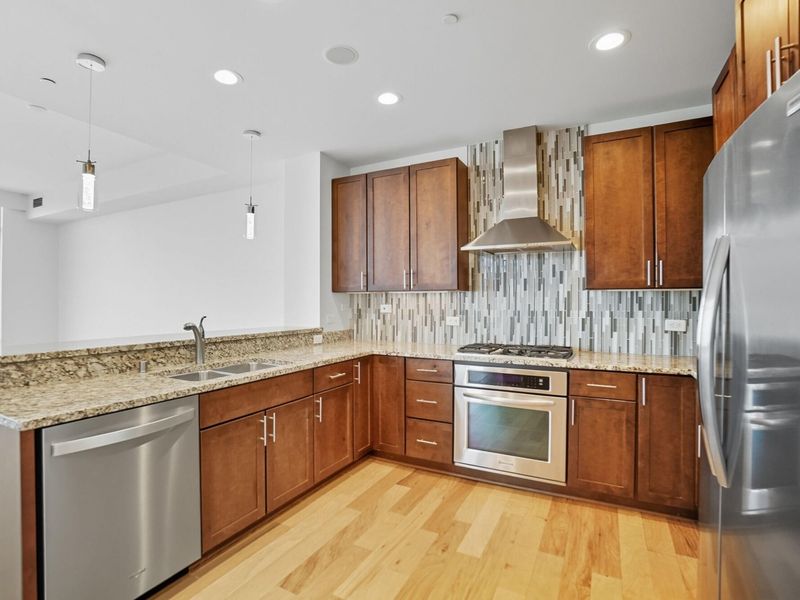 400 Riverboat Row, Unit 1102, Newport, KY 41071 Photo 6