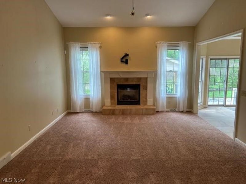 5342 Clingan Trails Boulevard, Struthers, OH 44471 Photo 17