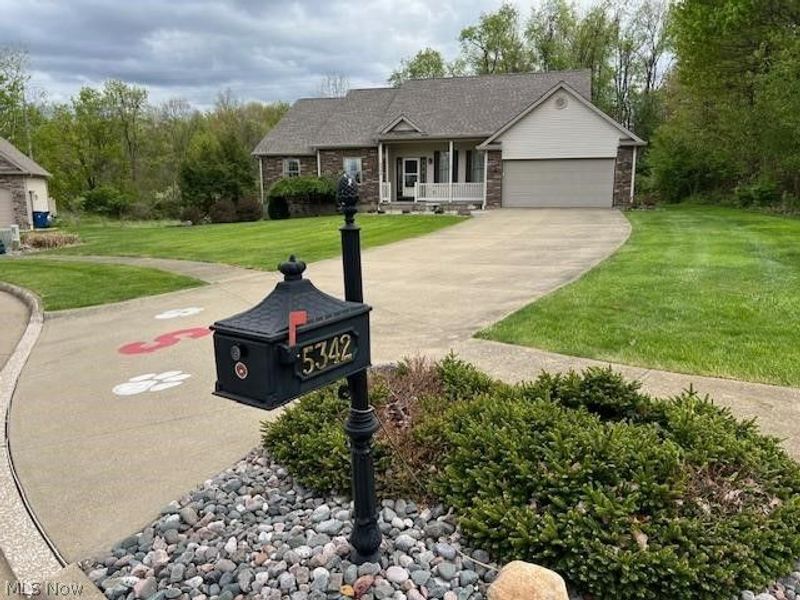 5342 Clingan Trails Boulevard, Struthers, OH 44471 Photo 3