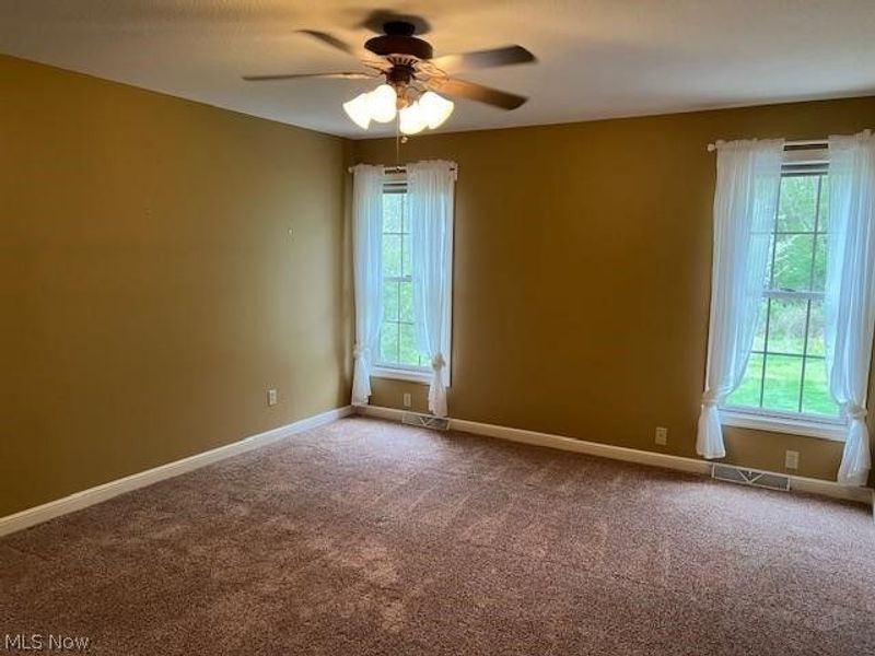 5342 Clingan Trails Boulevard, Struthers, OH 44471 Photo 30