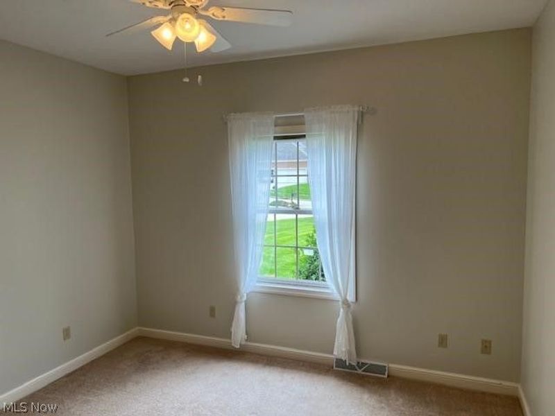 5342 Clingan Trails Boulevard, Struthers, OH 44471 Photo 39