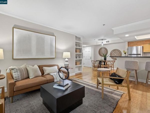 2560 Oak Rd, Unit 120, Walnut Creek, CA 94597
