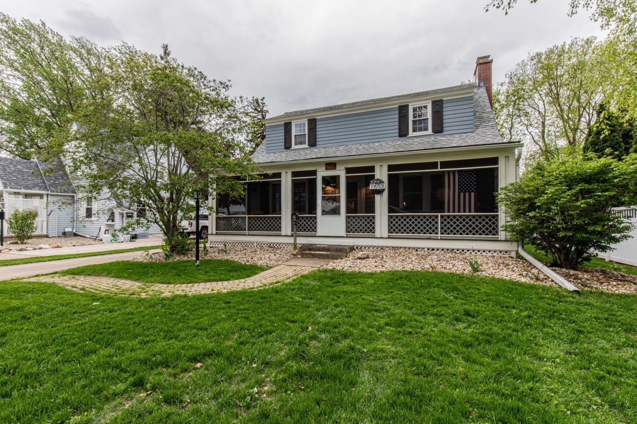 432 E Crown Street, Princeton, IL 61356 Main Photo
