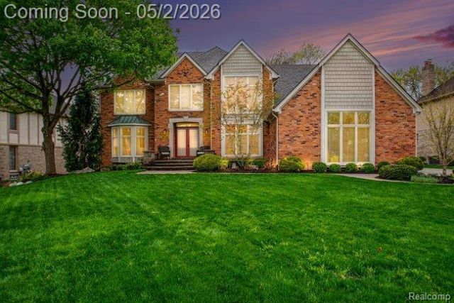 1699 Old Homestead Drive, Rochester Hills, MI 48306 Main Photo