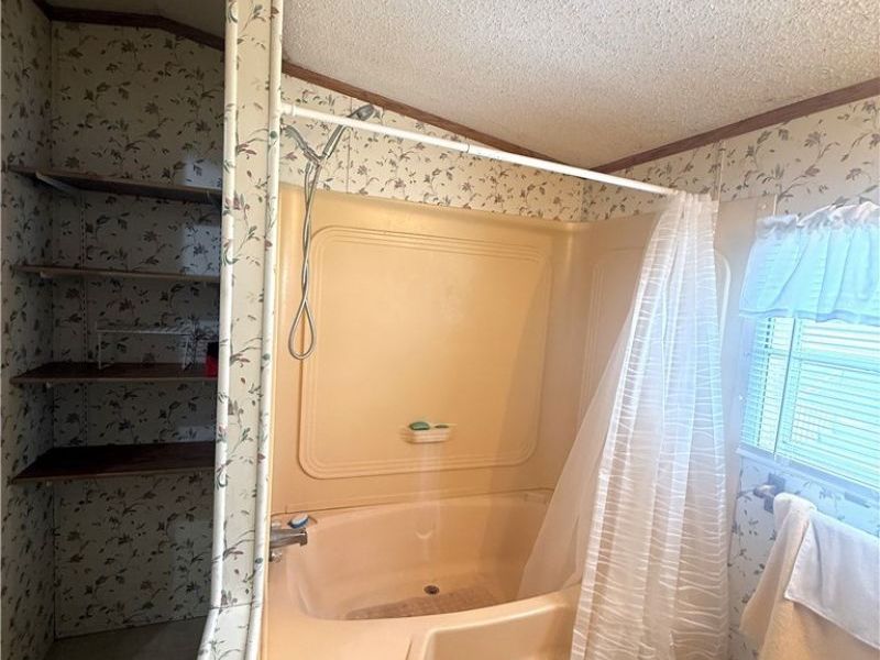 26240 Broadway Avenue, Oakwood Village, OH 44146 Photo 13
