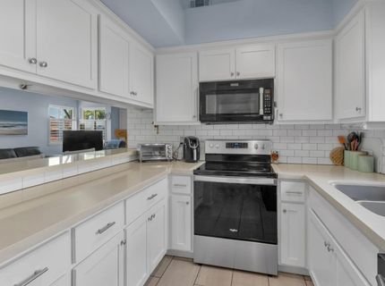7022 Sprig Dr, Sacramento, CA 95842 Photo