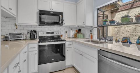 7022 Sprig Dr, Sacramento, CA 95842 Photo