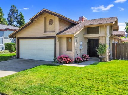 7022 Sprig Dr, Sacramento, CA 95842 Photo
