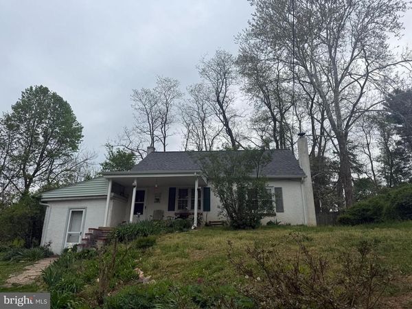 703 GLEN HOPE ROAD, OXFORD, PA 19363