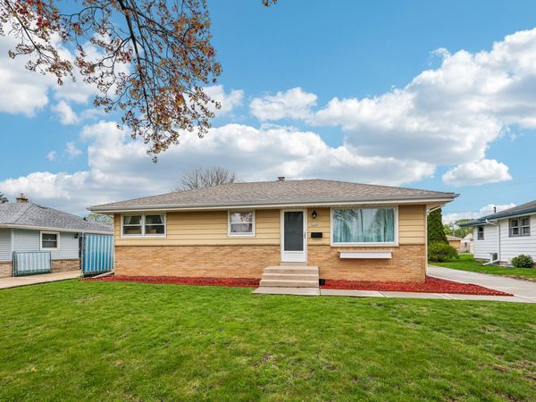 3404 S 73rd St, Milwaukee, WI 53219