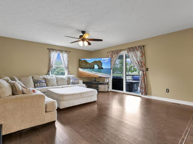 15308 Township Road 493, Thornville, OH 43076 Photo 14