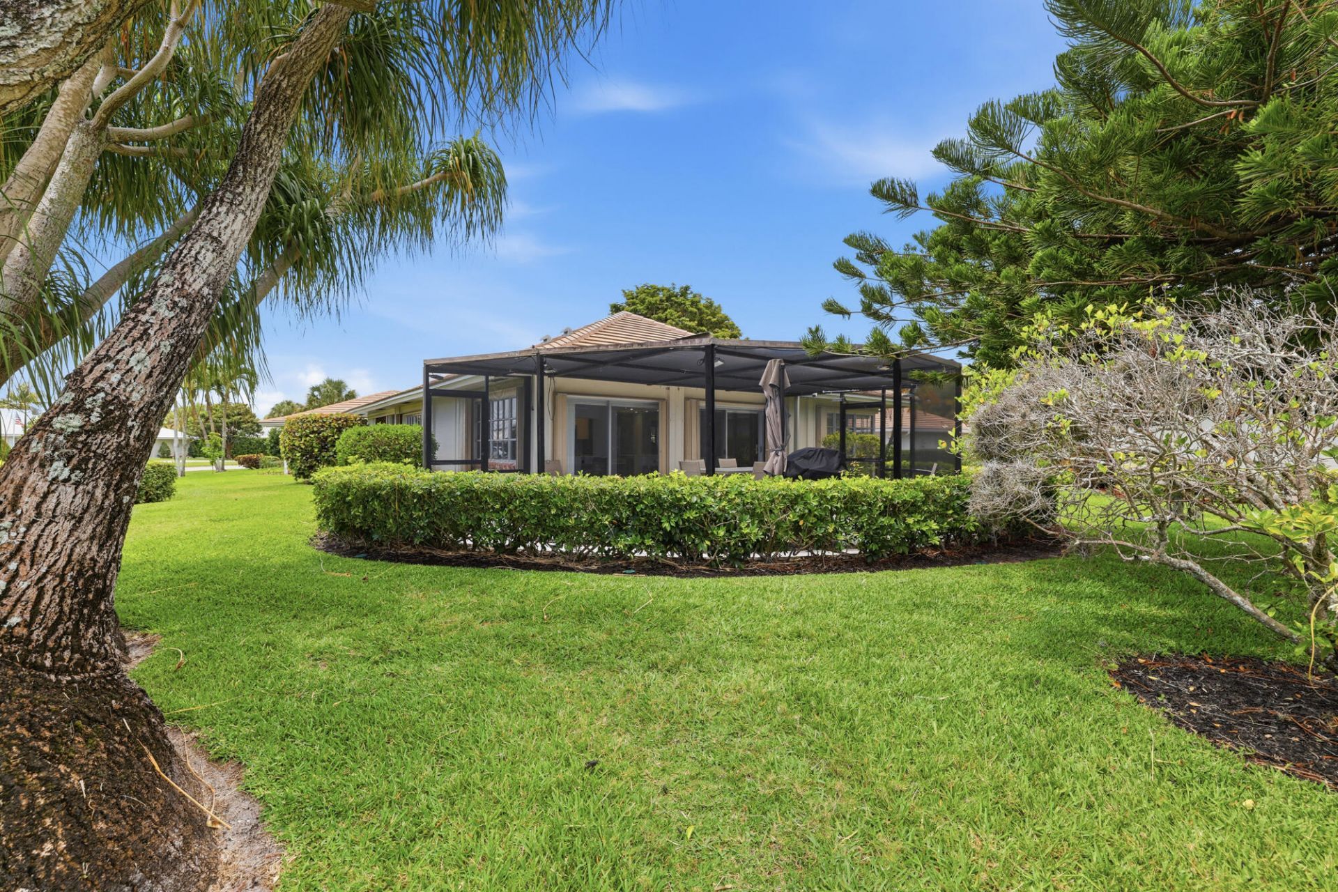 103 Villa Circle, Atlantis, FL 33462 Photo
