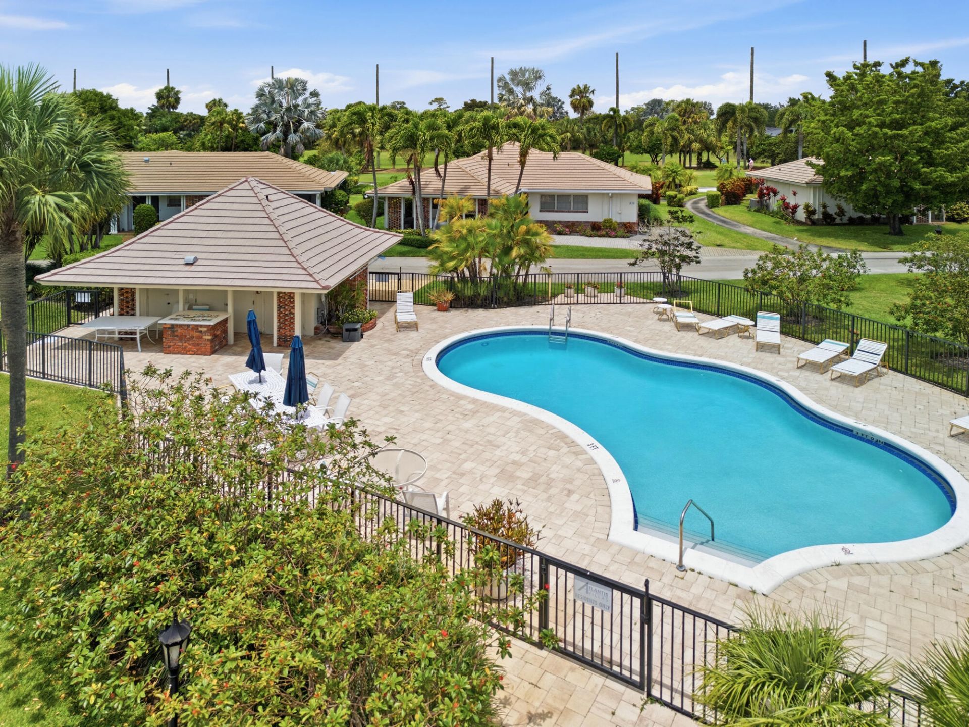 103 Villa Circle, Atlantis, FL 33462 Photo