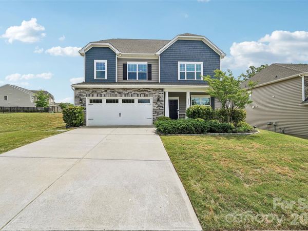 2022 Napa Valley Drive, Waxhaw, NC 28173