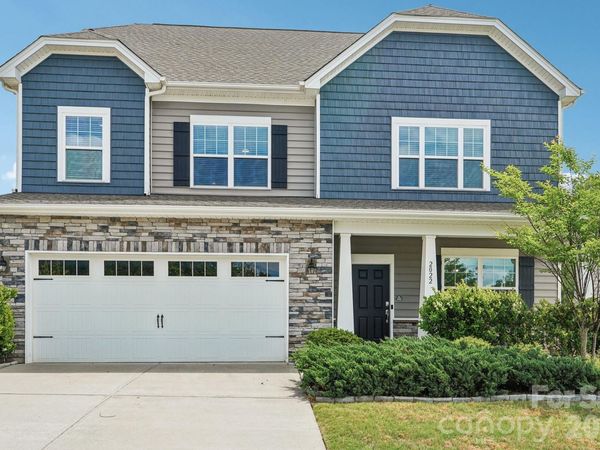 2022 Napa Valley Drive, Waxhaw, NC 28173