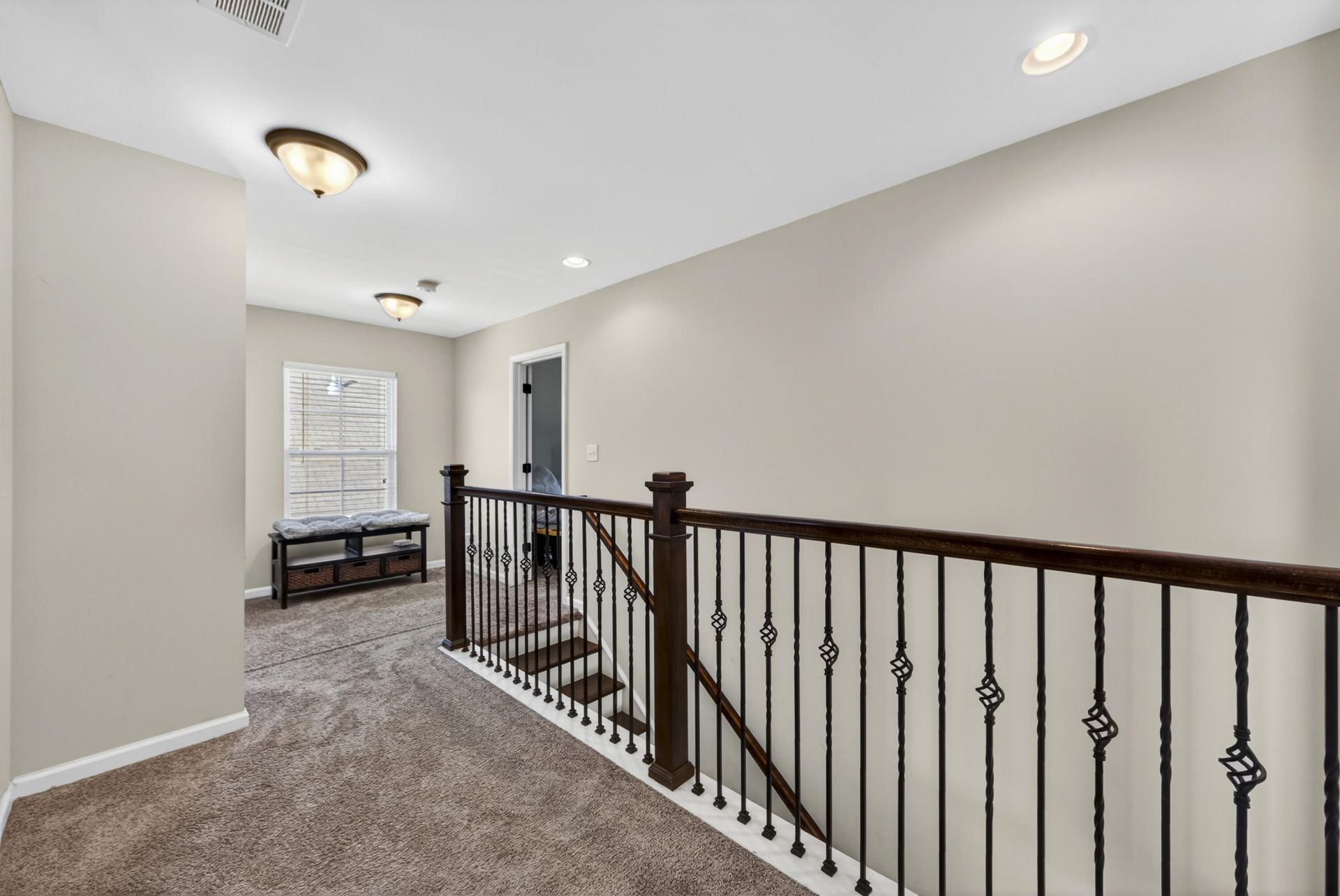 158 Firethorn Photo 16