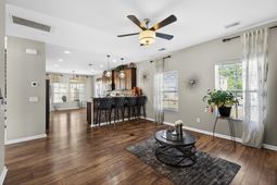 158 Firethorn photo 4