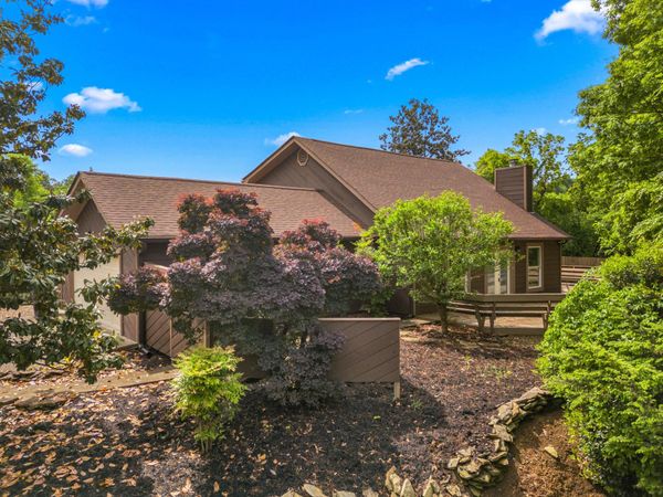 3844 Lake Point Drive, Morristown, TN 37814