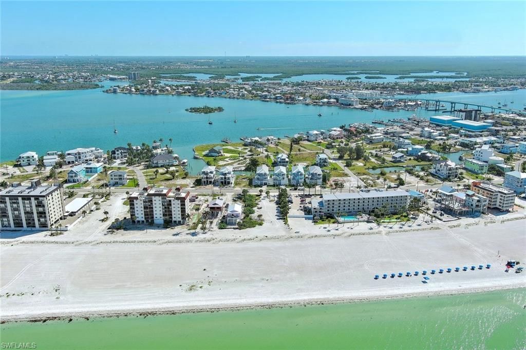 650 & 632 Estero Blvd, Fort Myers Beach, FL 33931 Photo