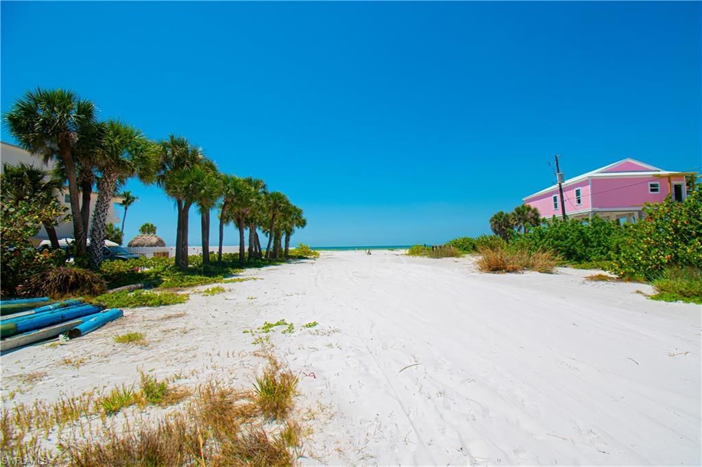 650 & 632 Estero Blvd, Fort Myers Beach, FL 33931 Photo