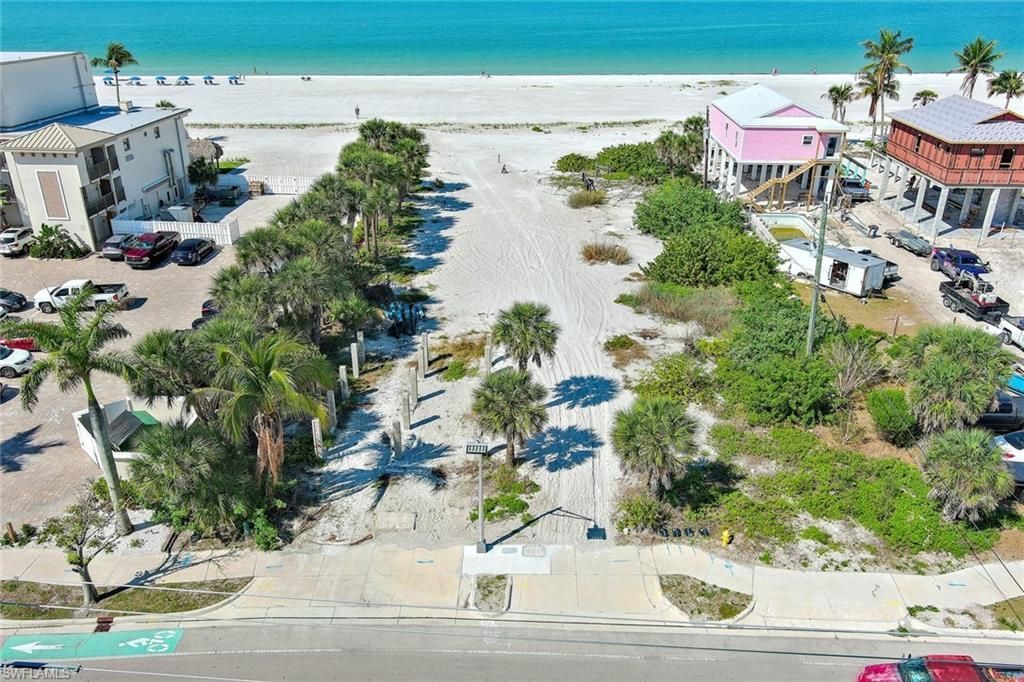 650 & 632 Estero Blvd, Fort Myers Beach, FL 33931 Photo