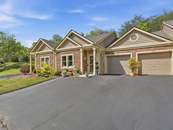 304 Arbor Terrace, Kingsport, TN 37660