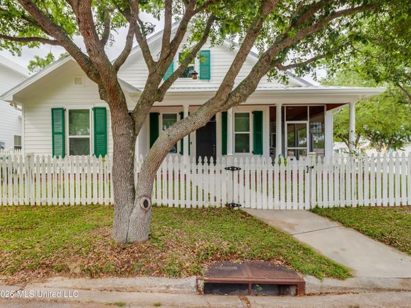 400 John Baptiste Street, Bay Saint Louis, MS 39520